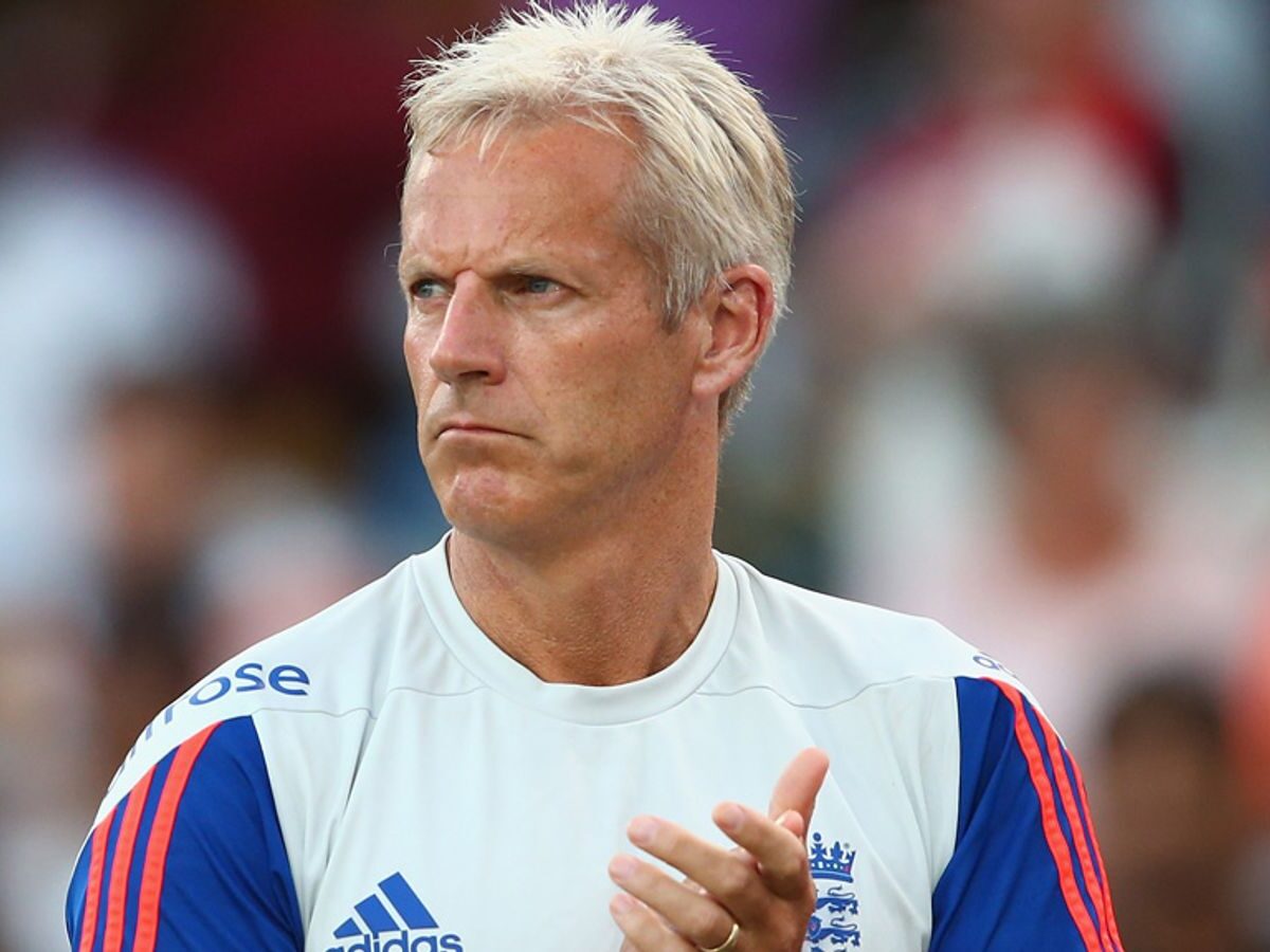 Peter Moores-Joe Root