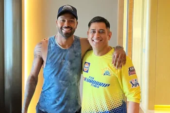 Hardik Pandya and MS Dhoni (Image Credits: Twitter)