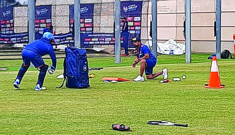 Dinesh Karthik