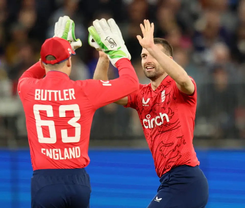 Mark Wood and Jos Buttler