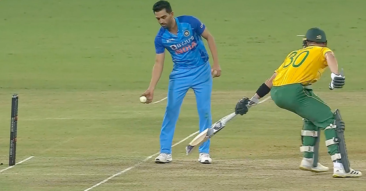 Watch: Deepak Chahar Fakes Run-out Against Tristan Stubbs At Non-striker’s End And Warns South Africa Batter During 3rd T20I
