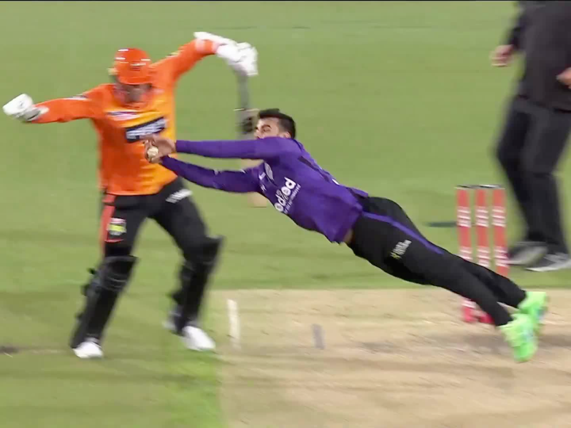 Watch: Shadab Khan Takes A Screamer Against Perth Scorchers In BBL 2022-23