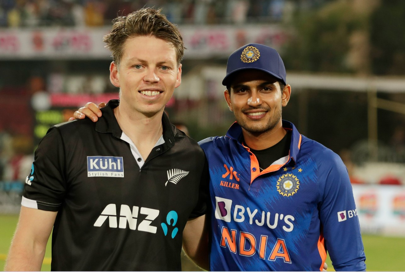 Shubman Gill, Michael Bracewell