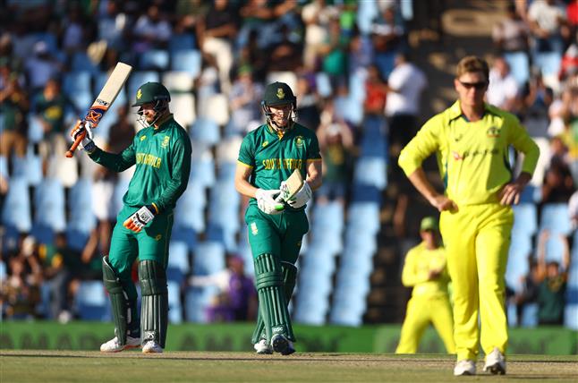 IND vs AUS:" Welcome to The Club"- Former Australian Bowler Mick Lewis's Message To Adam Zampa Goes Viral After Figures Of 0/113 Against South Africa