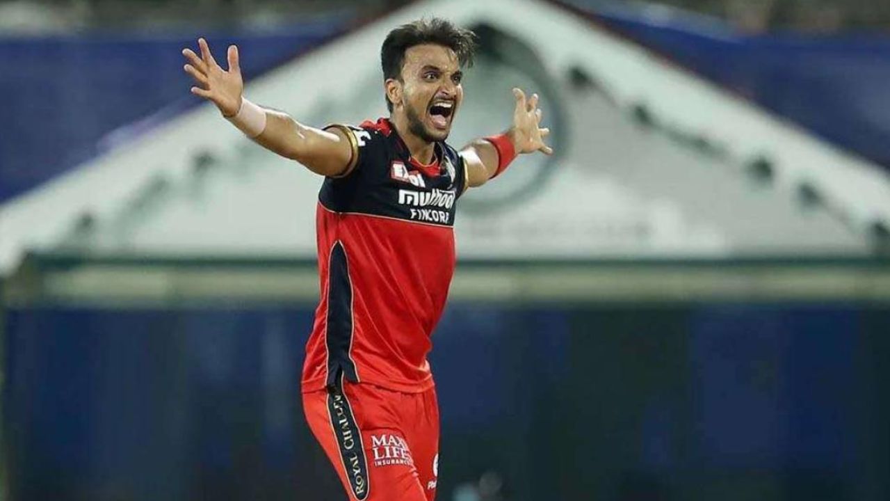 Harshal Patel Purchased By Punjab Kings For 11.75 Crores In IPL Public