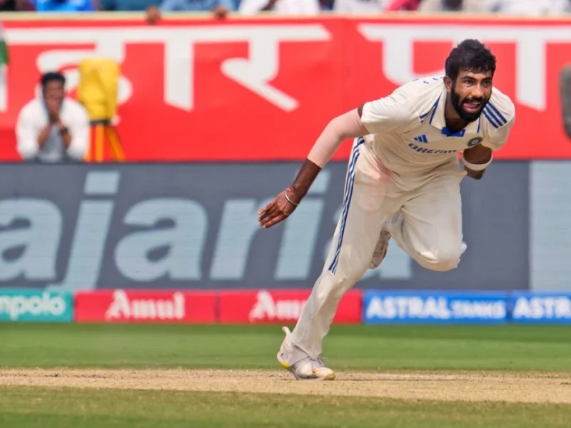 Dale Steyen Hails Jasprit Bumrah For His Ability to Bowl Wicket-Taking Yorkers On Dead Indian Pitches