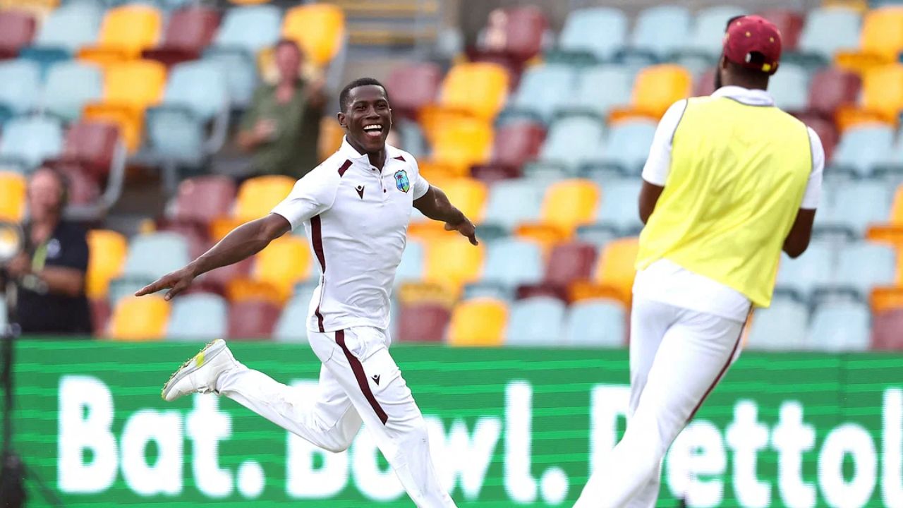 Shamar Joseph celebrating in Gabba