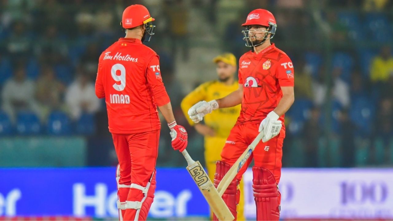 Imad Wasim and Haider Ali